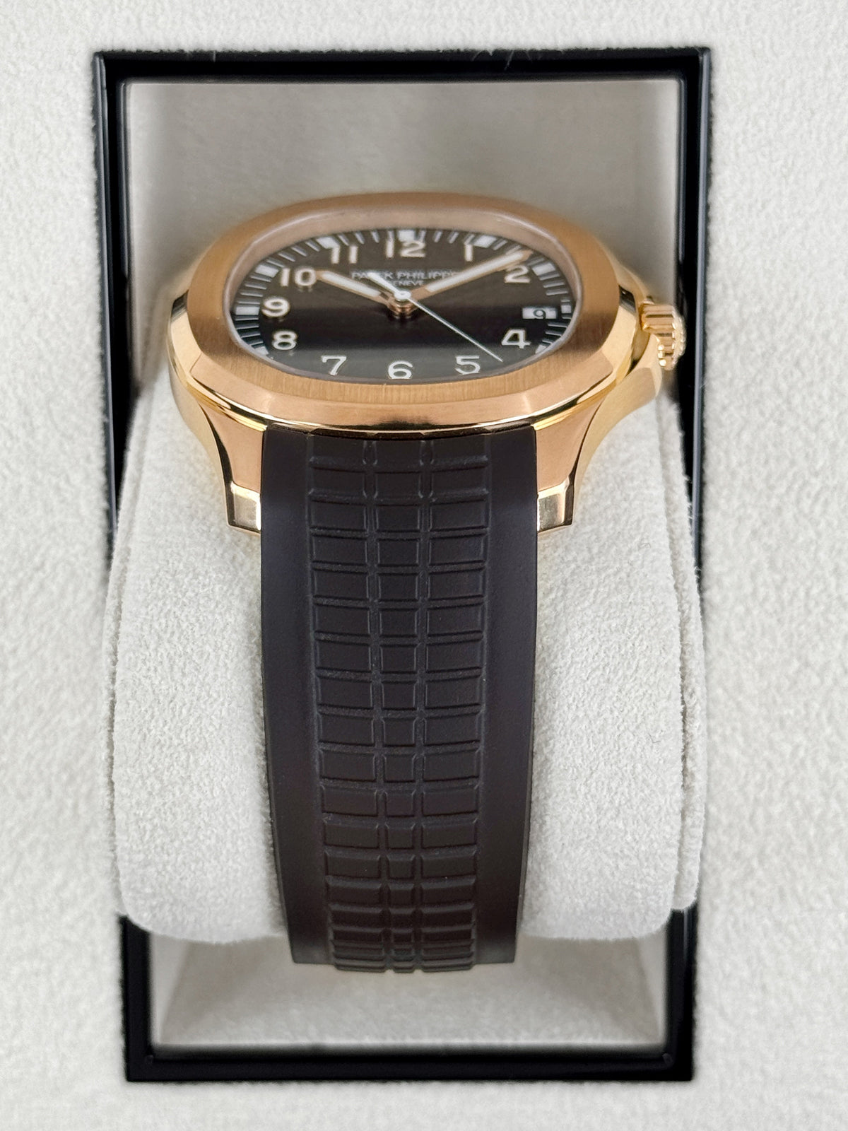 Patek Philippe Aquanaut 40.8mm 5167R-001 Rose Gold Brown Dial